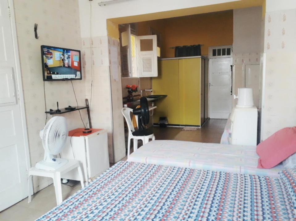 Kitnet Mobiliada Hotel เซาลูอิส ภายนอก รูปภาพ